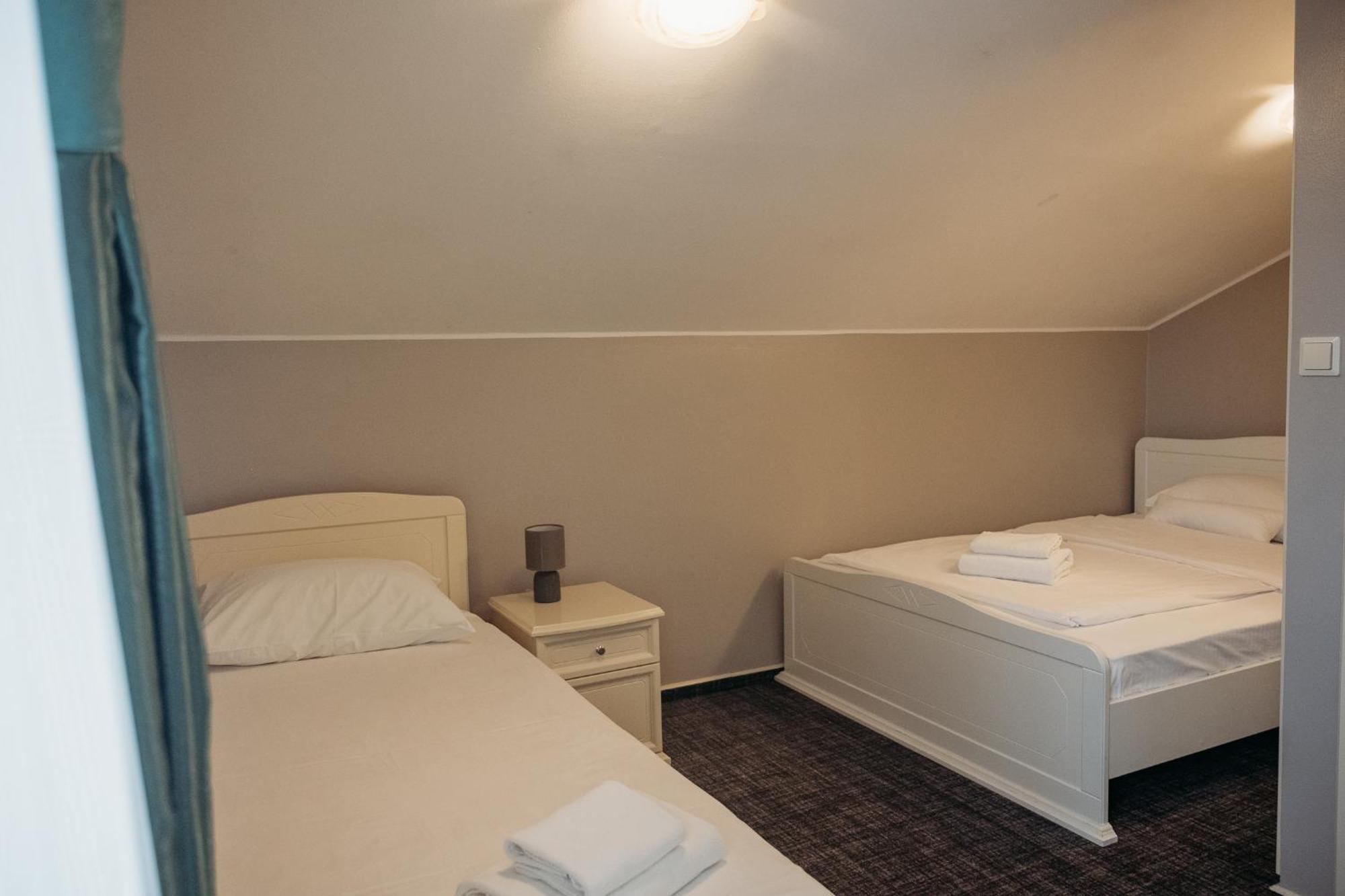 Hotel Kunst Krško الغرفة الصورة